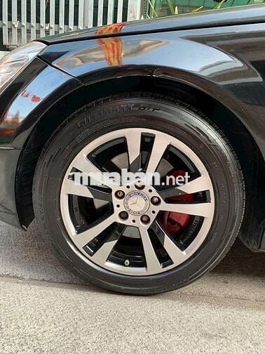 Mercedes Benz C Class 2009 C230 đen sang trọng.