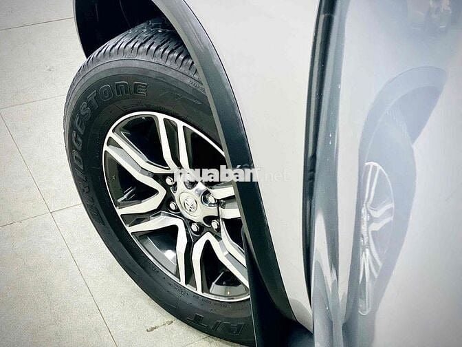 Toyota Fortuner 2020 2.4 Dầu Siêu HOT