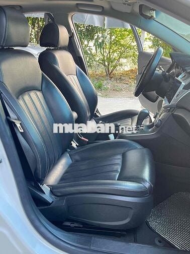 Chevrolet Cruze 2018 LTZ - 30000 km quá đẹp