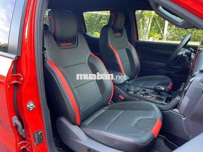 Hãng Ford bán Raptor 2023 lướt lên đủ phụ kiện
