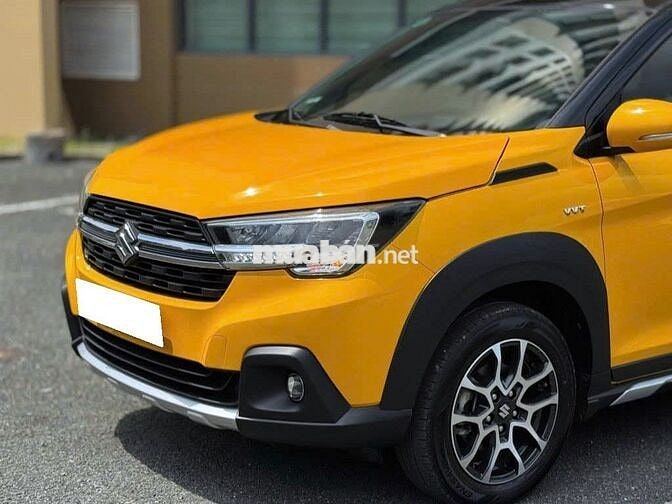 Suzuki XL7 1.5 AT model 2021 - Màu Vàng cực đẹp