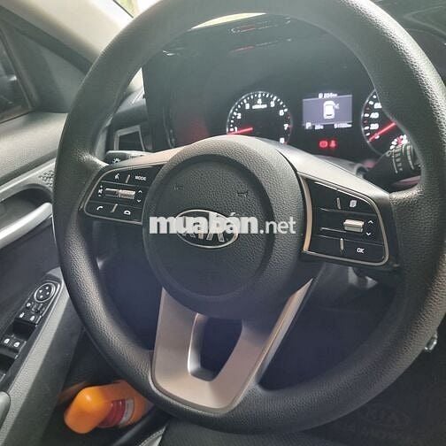 Kia Seltos 2021 Deluxe 1.4 AT - 45000 km
