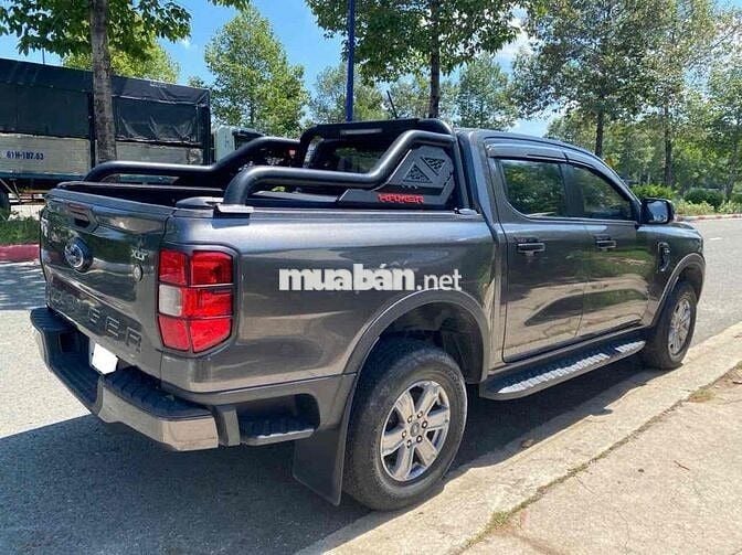 Hãng Ford bán Ranger XLT 2 cầu 1 chủ BH đến 2026