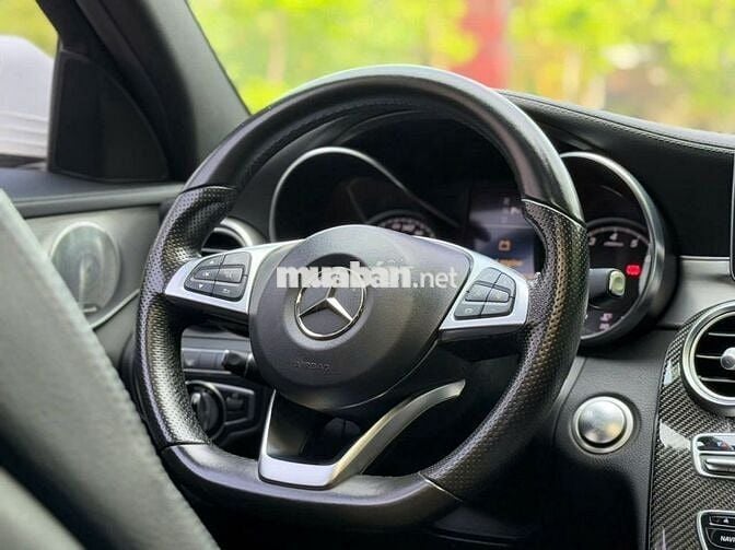 Mercedes Benz C Class 2016 C300 AMG - 83000 km
