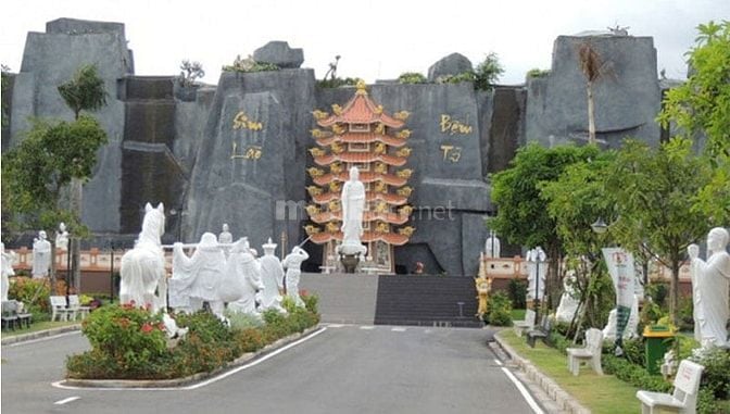 Cần bán 2 nền Huyệt đơn trong Nghĩa trang cao cấp Phúc An Viên