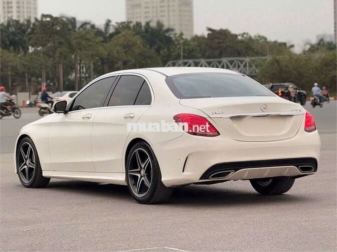 Mercedes Benz C Class 2016 C300 AMG - 68000 km
