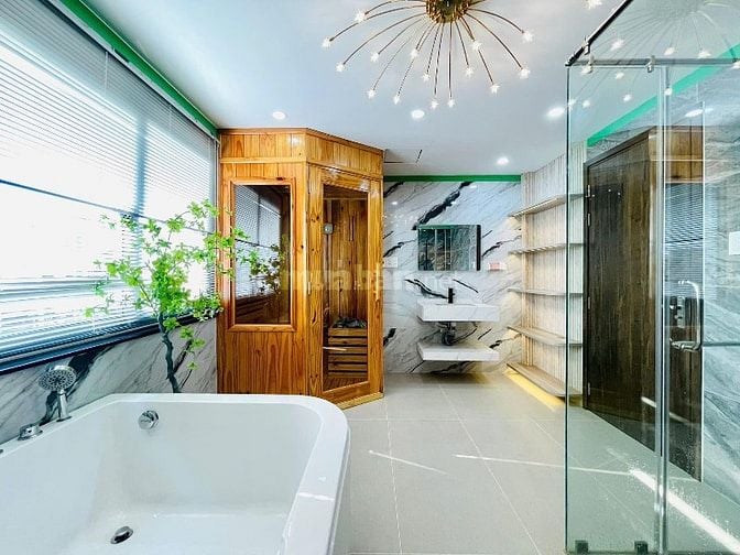 Bán nhà 4,5 tầng hẻm 7 chỗ đậu trong nhà full nội thất P14 GV 
