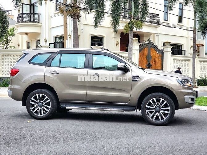 Ford Everest 2021 Titanium 2.0L AT 4WD - 80000 km