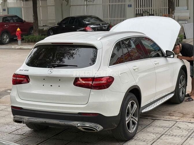 Mercedes Benz GLC Class 2018 200 AT - 62000 km