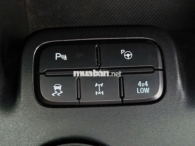 Ford Everest 2021 Titanium 2.0L AT 4WD - 80000 km