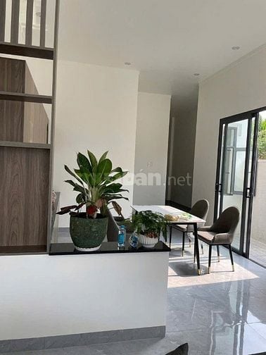 Nhà mới dọn vô ở liền, 5x58m, kế bến xe và chợ Tây Ninh