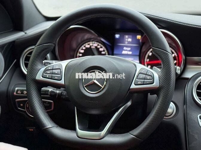 Mercedes Benz C Class 2016 C300 AMG - 68000 km