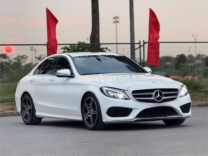 Mercedes Benz C Class 2016 C300 AMG - 68000 km
