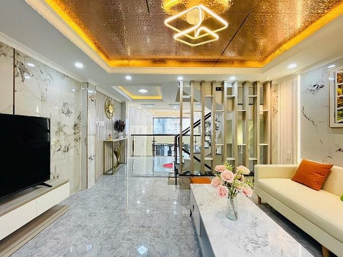 Bán nhà 4,5 tầng hẻm 7 chỗ đậu trong nhà full nội thất P14 GV 