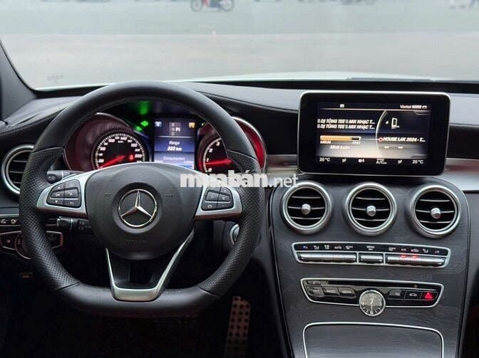 Mercedes Benz C Class 2016 C300 AMG - 68000 km