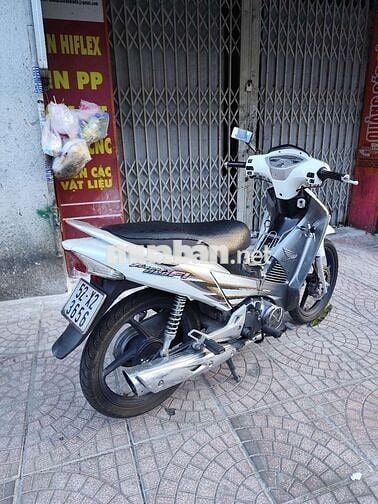 Xe không đi nữa cần bán