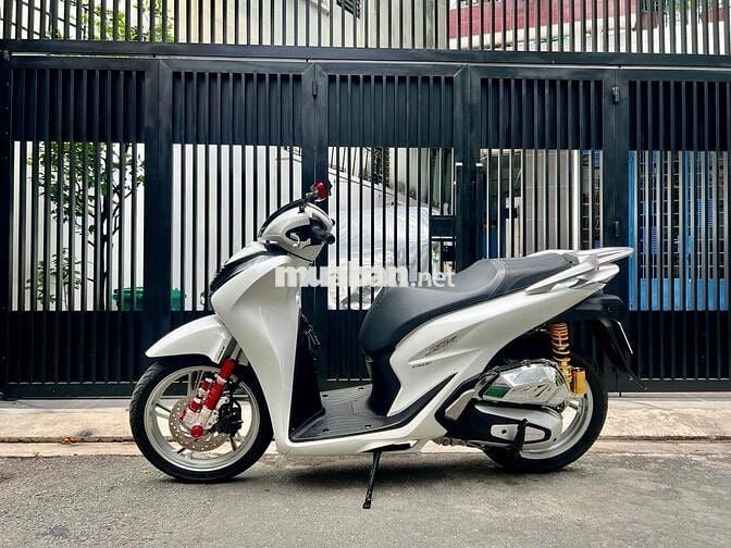 SH 150 ABS đập thùng 3/2020 rất đẹp zin chuẩn