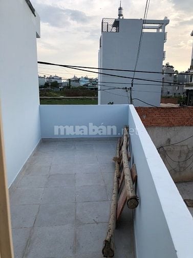 Cần cho thuê nhà mặt tiền nguyên căn