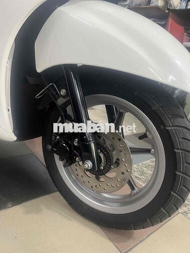 mới về Yamaha (Grangde)trắng tuyết mới tin nhe ac