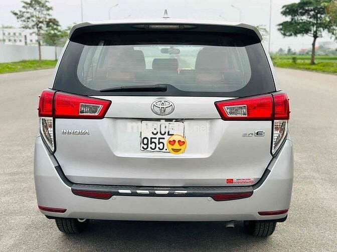 Toyota Innova 2017 2.0E MT