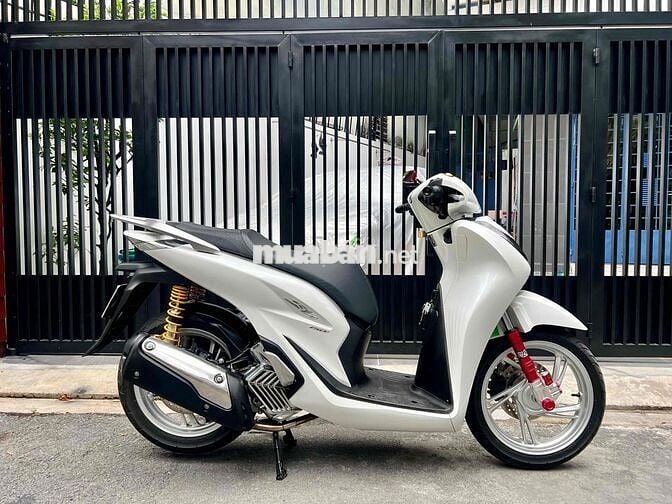 SH 150 ABS đập thùng 3/2020 rất đẹp zin chuẩn