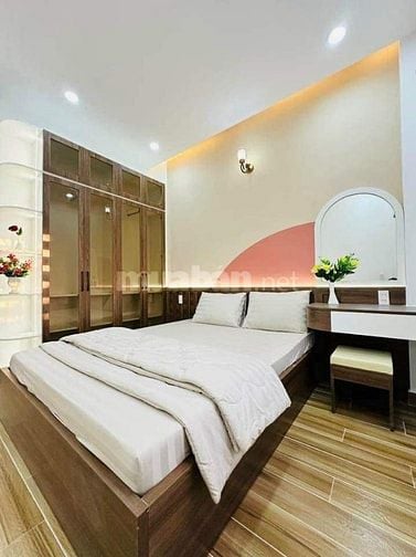 Bán nhà gần chợ Bình Tây ở đường Bình Tây p1 q6. 2,290tỷ|42m2.Hẻm oto