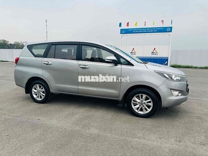 Toyota Innova 2017 2.0E MT