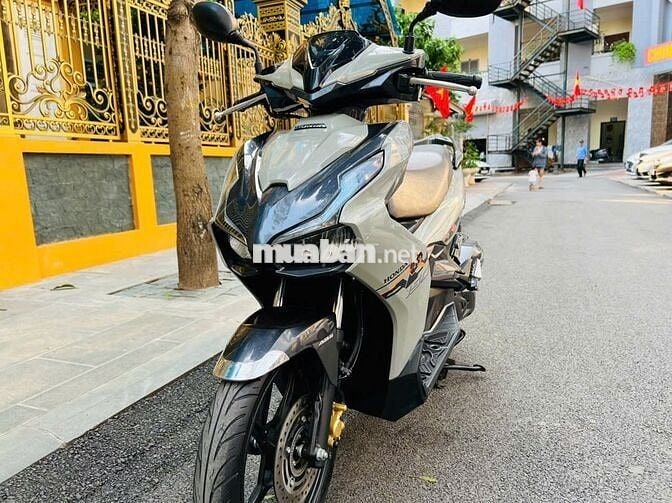 HONDA AIRBLADE 125 XÁM XI MĂNG ĐỜI MỚI 2024