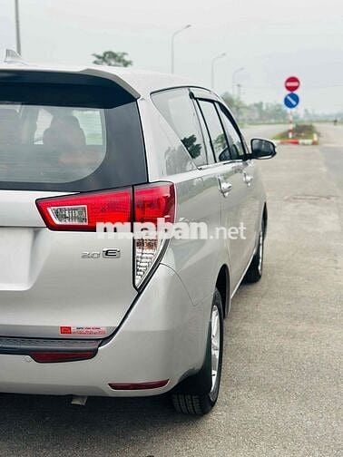 Toyota Innova 2017 2.0E MT