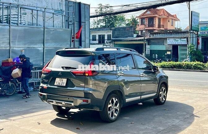 Mitsubishi Xpander Cross 2024 - 11000 km