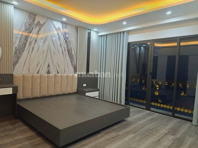 Ngọc Thụy NHÀ LÔ GÓC.gần 50m2 x 6 tầng. Ô tô, ngõ thông. Nhỉnh 12 tỷ