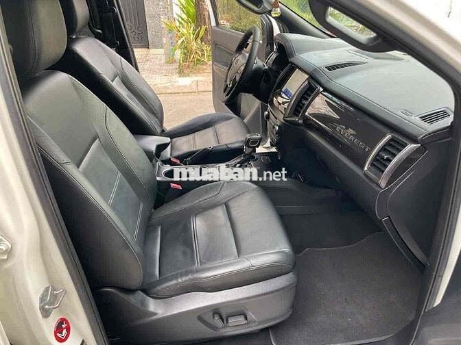 🚘Ford Everest 2019 Titanium 2.0L AT 4x2 - 82000 km