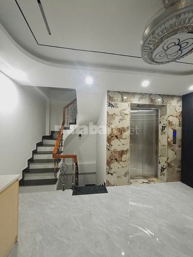 Ngọc Thụy NHÀ LÔ GÓC.gần 50m2 x 6 tầng. Ô tô, ngõ thông. Nhỉnh 12 tỷ
