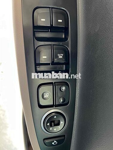 Hyundai Grand i10 2016 Sedan 1.2 Base - 111000 km