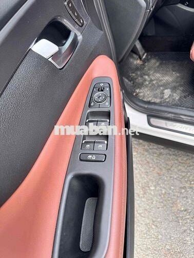 Hyundai SantaFe Trắng 2021 2.5 Premium 17.000 km