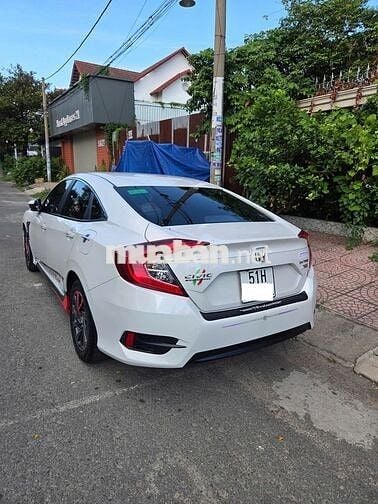 HONDA CIVIC E 2019 41K KM CÒN RẤT MỚI VÀ ĐẸP