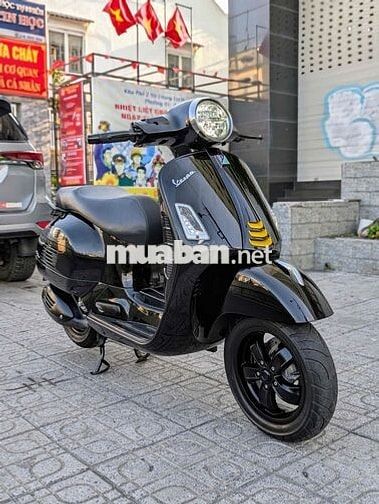 GTS SuperTech 300 HPE Đen 02/2020