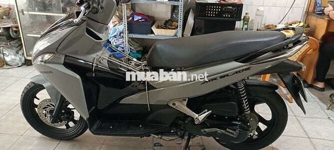 Air blade dọn Mới ký giấy tờ