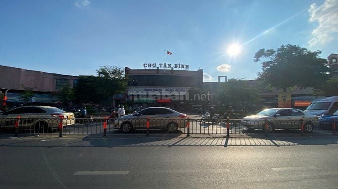 Bán nhà mặt đường Lê Minh Xuân phường 7 gần chợ Tân Bình (75m2) 21 tỷ