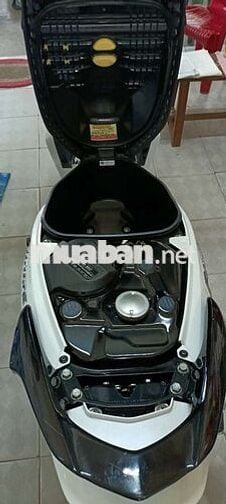 Future 2024 mới chạy 4666km ký giấy