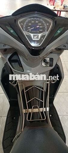 Air blade dọn Mới ký giấy tờ