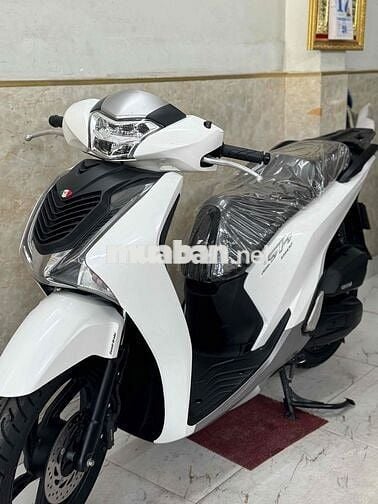 SH 125 đời 2019 siêu mới màu trắng đen 43C1-888.64