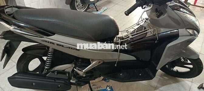 Air blade dọn Mới ký giấy tờ