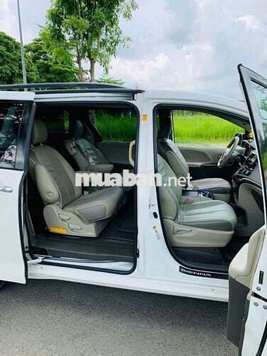 Toyota sienna đk2011màudơn zin nguyênthůy rât mói