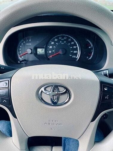 Toyota sienna đk2011màudơn zin nguyênthůy rât mói