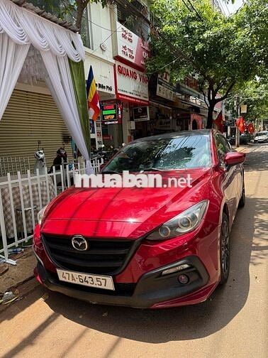 Mazda 3 2017 1.5 AT Hatchback - 12000 km