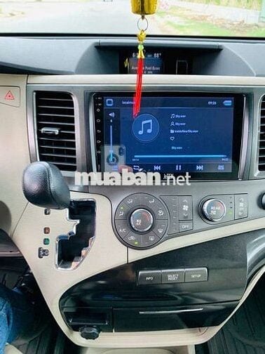 Toyota sienna đk2011màudơn zin nguyênthůy rât mói