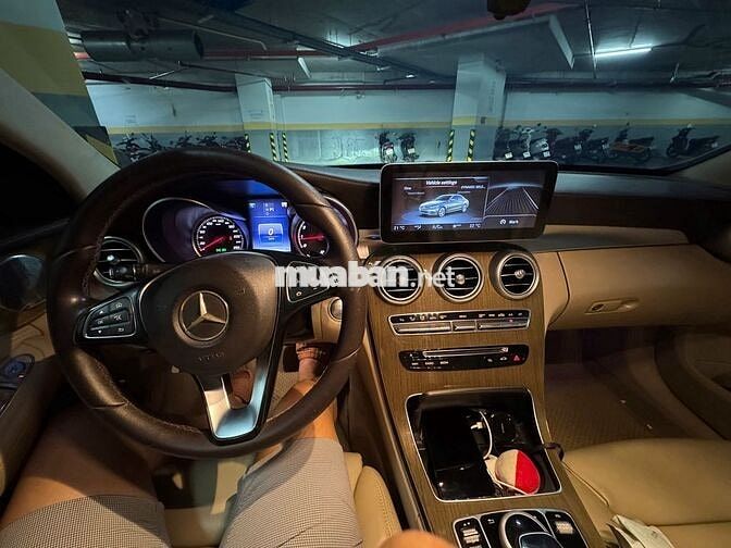 SG-Mercedes Benz C Class 2015 C250 Exc - 130000 km