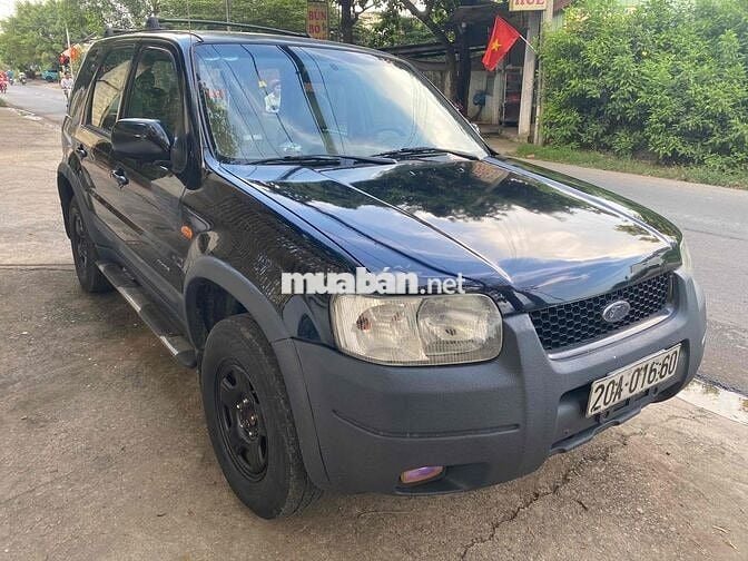 Ford Escape 2003 2.0L 4x4 MT - 123456 km