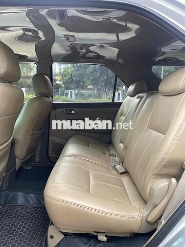 Toyota Fortuner 2013 2.7V Bản full 4*4  Xăng